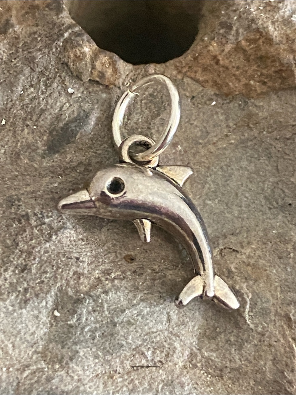 5/$10❤️❤️❤️NEW Tibetan Silver Dolphin Charm Pendant